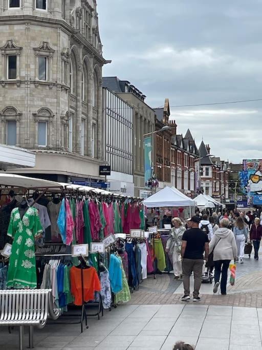 Nero View, Southend City High Street المظهر الخارجي الصورة
