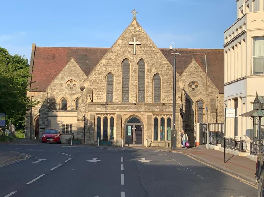 Nero View, Southend City High Street المظهر الخارجي الصورة